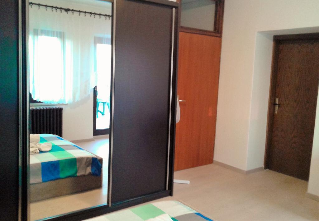 Apartment Trsina Rakalj Extérieur photo
